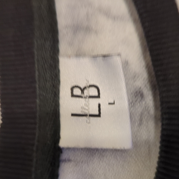 Pullover Sweater - Picture 3 of 8